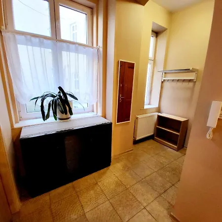 Homestay szállás Tanie Spanie Przy Targach Poznanskich - Zameldowanie Bezobslugowe-