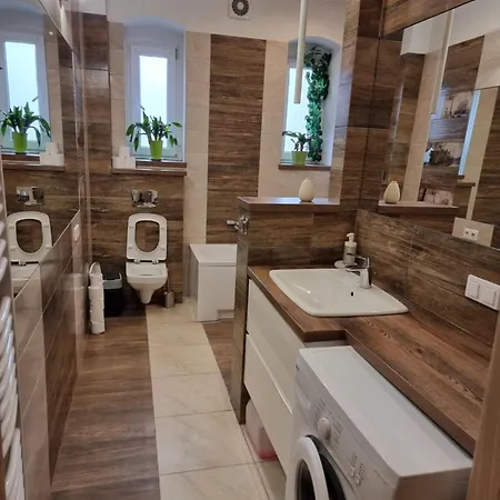 Homestay szállás Tanie Spanie Przy Targach Poznanskich - Zameldowanie Bezobslugowe- Poznań