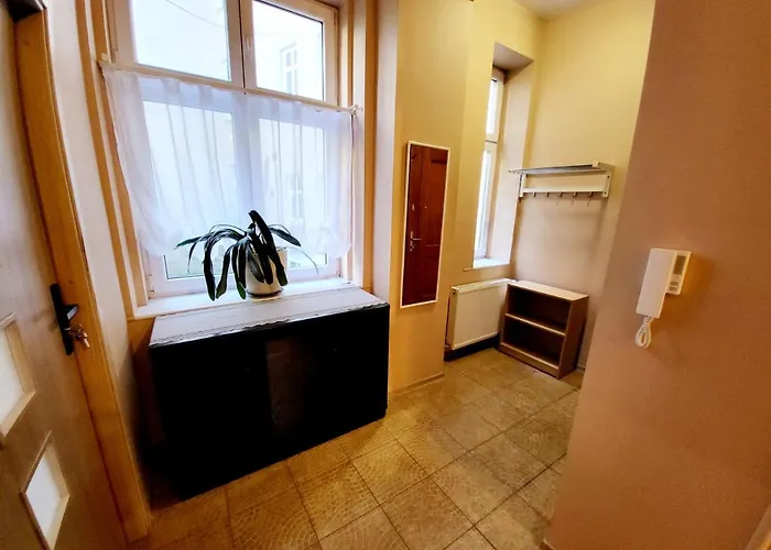 Проживание в семье Tanie Spanie Przy Targach Poznanskich - Zameldowanie Bezobslugowe-